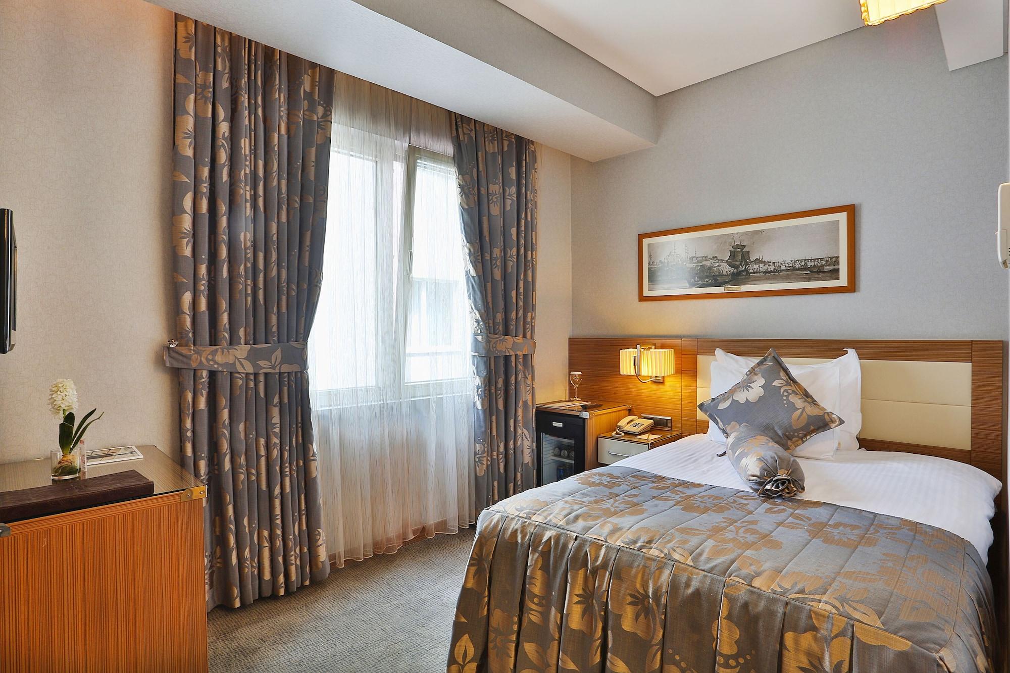 Hotel Momento - Special Category Istanbul Luaran gambar