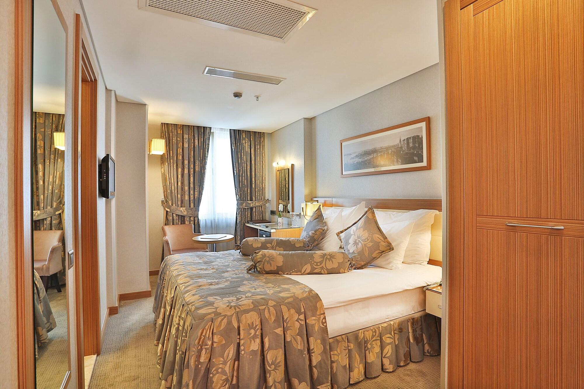 Hotel Momento - Special Category Istanbul Luaran gambar